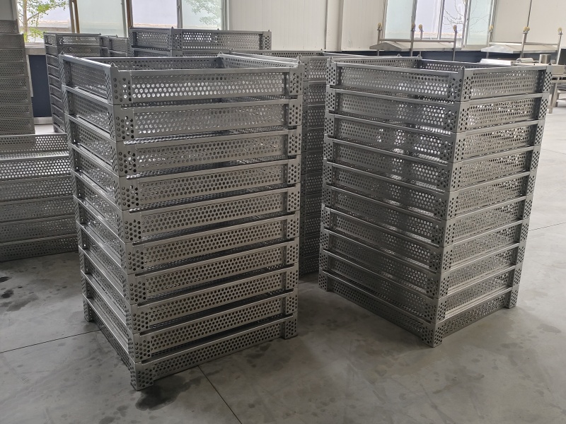 殺 菌鍋?zhàn)詣?dòng)化流水線不銹鋼擺盤